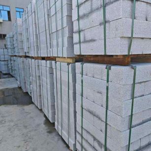 泸州芝麻白路牙石，路侧石